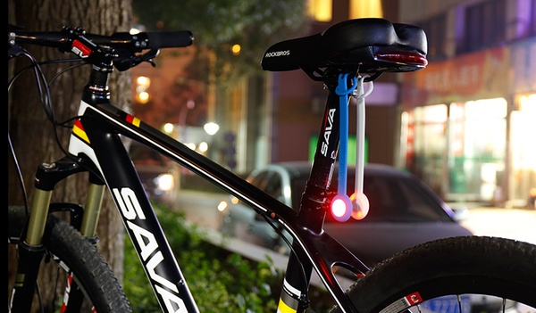 Браслет с фонариком для бегунов и велосипедистов