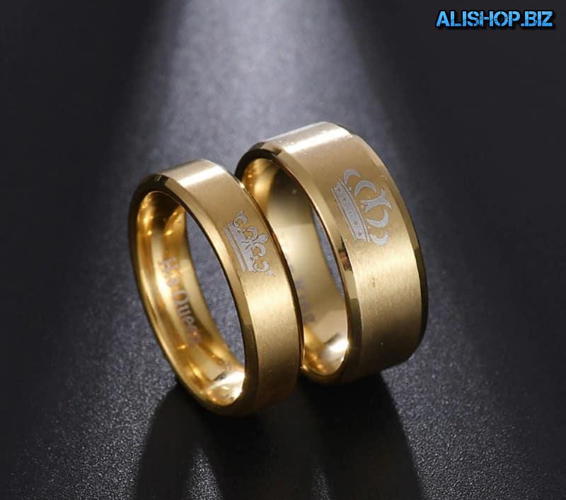 A set of rings "King and Queen"