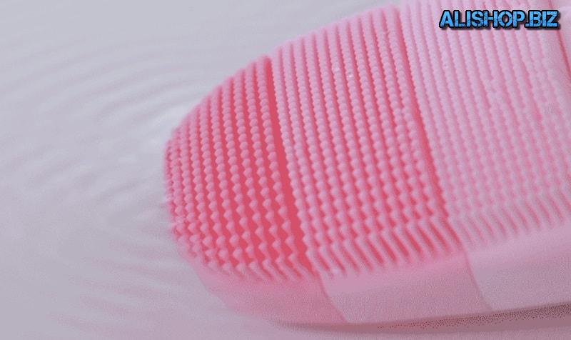 Sound brush for deep cleansing of the face from Xiaomi