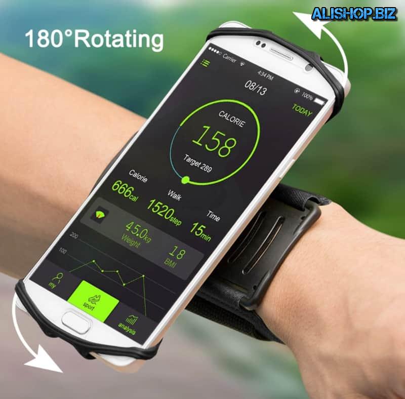 Sports wristband with holder for smartphone
