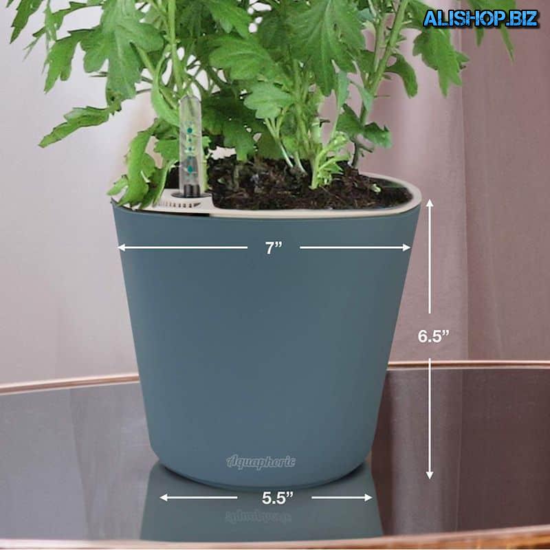 Pot, equipped with automatic irrigation system Aquaphoric