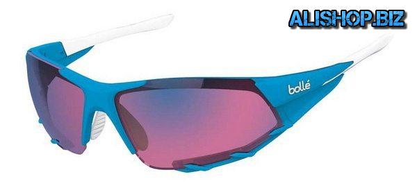 Cycling sunglasses with photochromic lenses Bolle Breakway